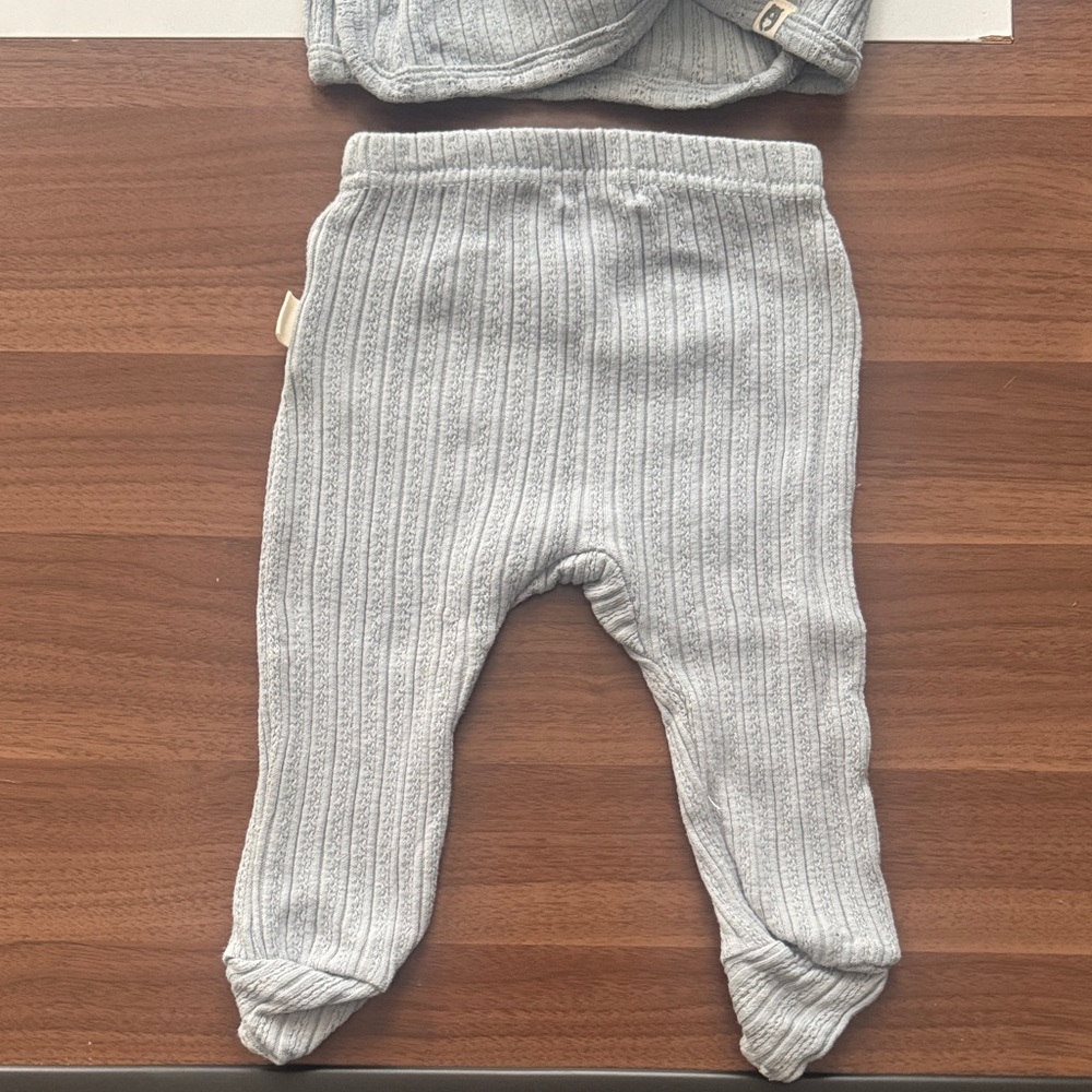 Gray Ribbed Baby One Piece Set - Picture 6 of 8